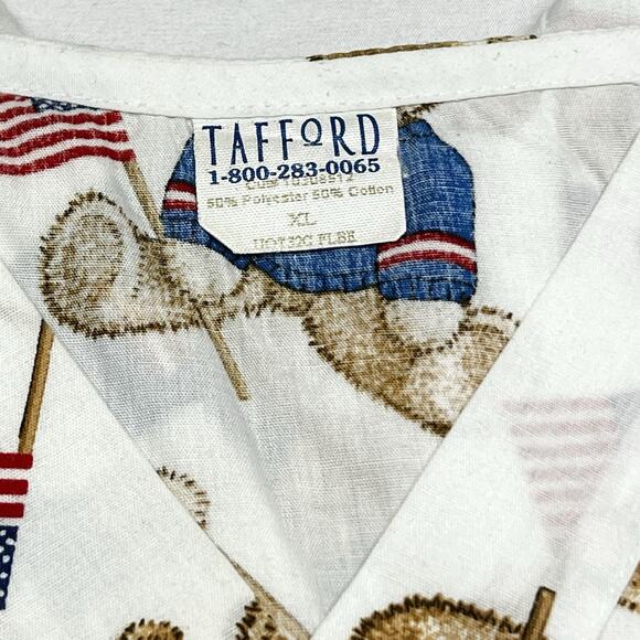 Vintage Scrub Tops Lot of 4 Size L/XL Pockets 4th of July Bears Rubber Ducky - Picture 7 of 13